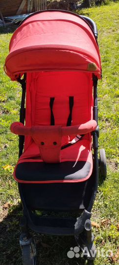 Прогулочная коляска бу на запчасти