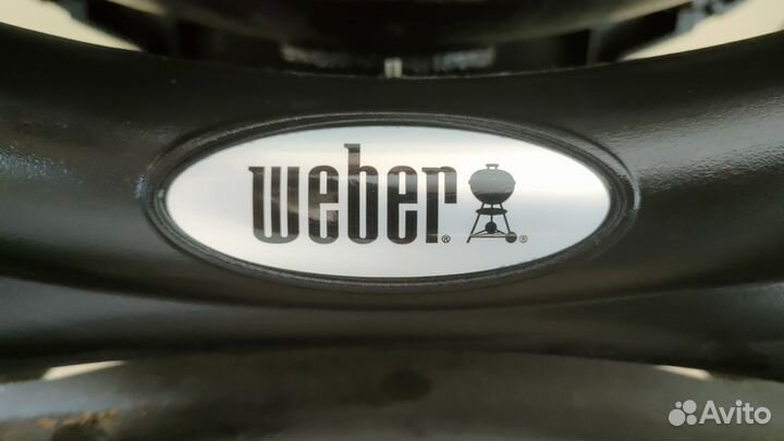 Электрический гриль Weber Q1400 с тележкой