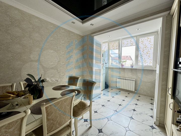 2-к. квартира, 72 м², 2/3 эт.