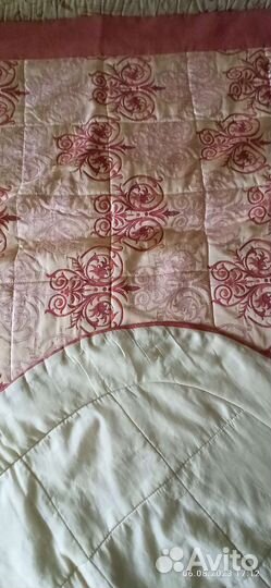 Покрывало на 2 х спальную кровать бу мало