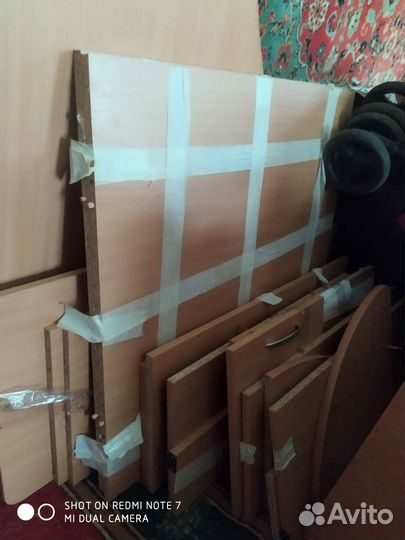 Стол письменный