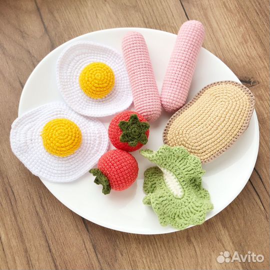 Вязаная еда