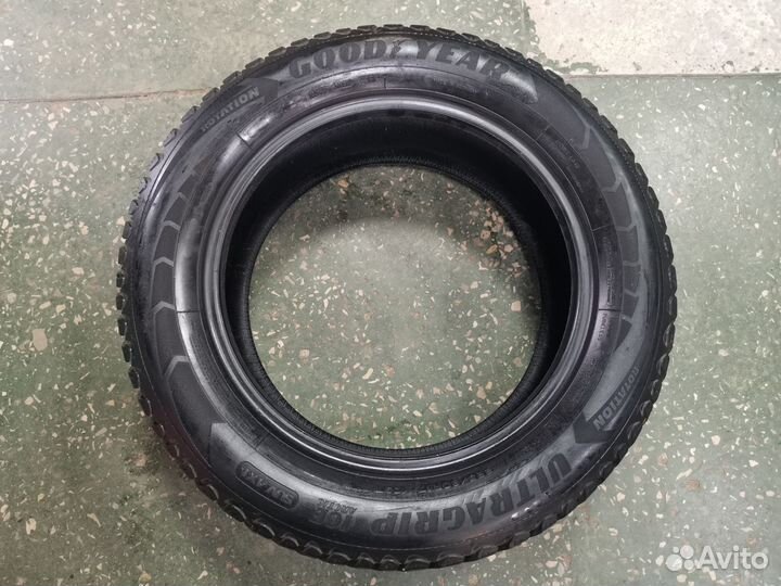 Goodyear UltraGrip 225/60 R17 103T