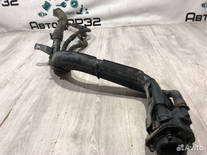 Горловина топливного бака Hyundai Solaris седан