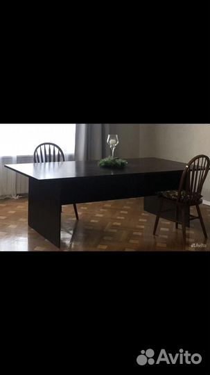 Стол большой