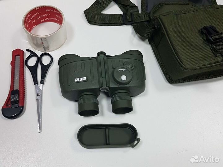 Биноколь со встроенным компасом