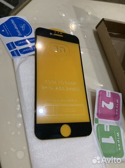 Защитное стекло iPhone 7 и 8.Коробка на 6 айфон