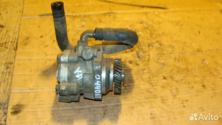 Насос гур 3,0тд Nissan patrol y61 2001г