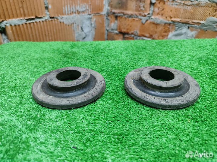 Проставка пружины задняя Volkswagen Passat B6