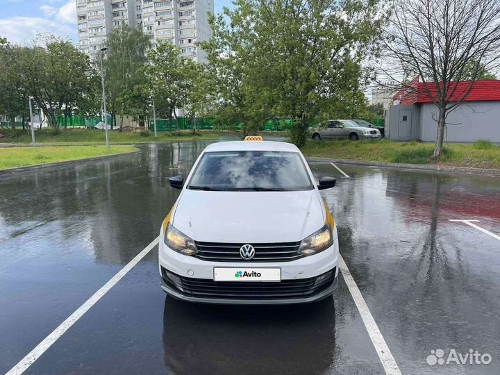 Volkswagen Polo 1.6 AT, 2018, 230 000 км
