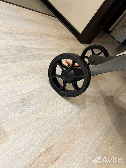 Коляска stokke xplory v6