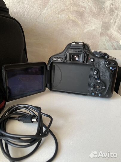 Фотоаппарат canon 600d