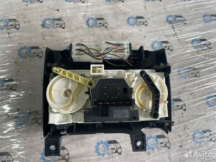 Блок управления печки/климат-контроля Opel Zafira