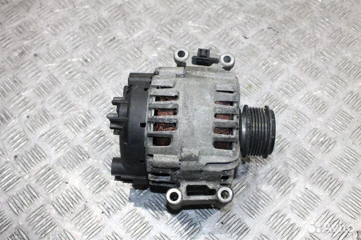 Генератор 150A Audi A5 8T / A4 B8 / Q5 8R CAL 3.2л