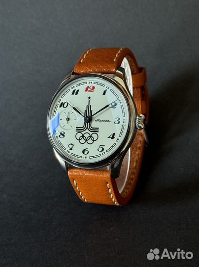 Молния Олимпийские игры - наручные часы СССР