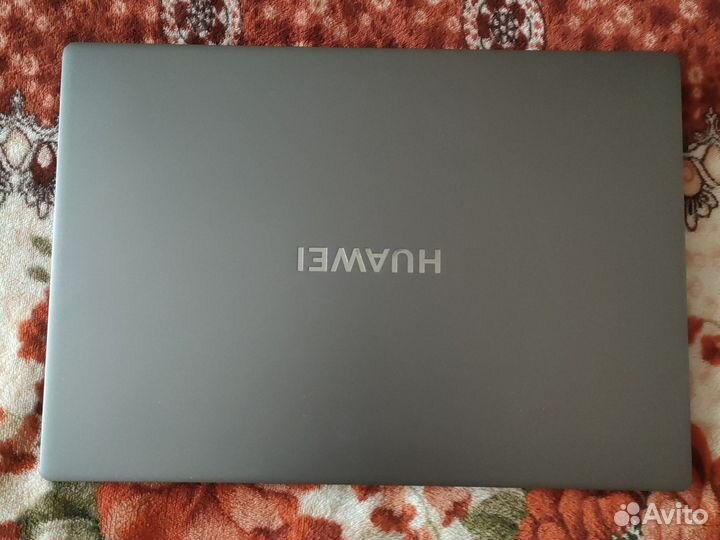 Ноутбук huawei