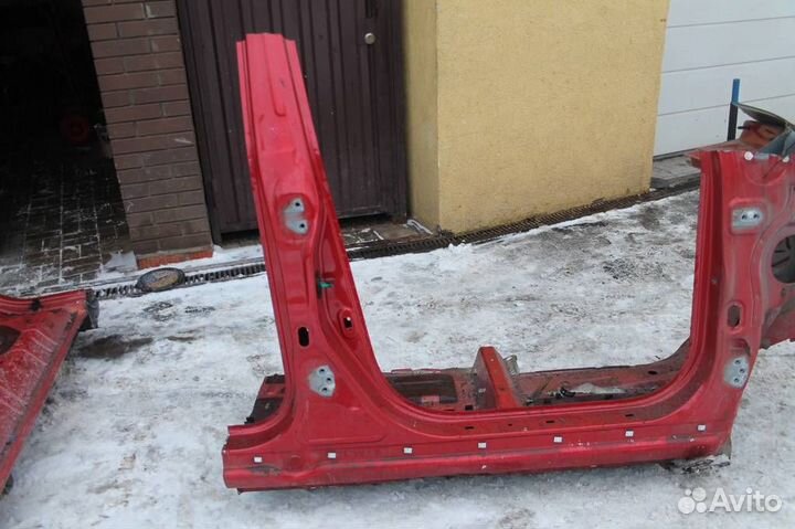 Порог правый Ssang Yong NEW action