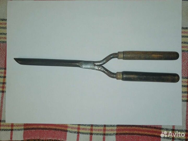 Старинные щипцы для волос