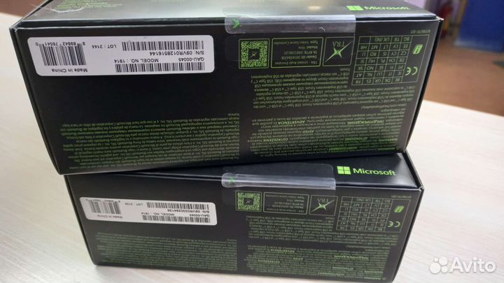 XBox Wireless Controller 20th Anniversary Edition