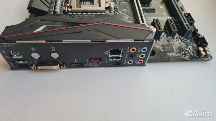 Gigabyte Z390 M Gaming сокет 1151v2