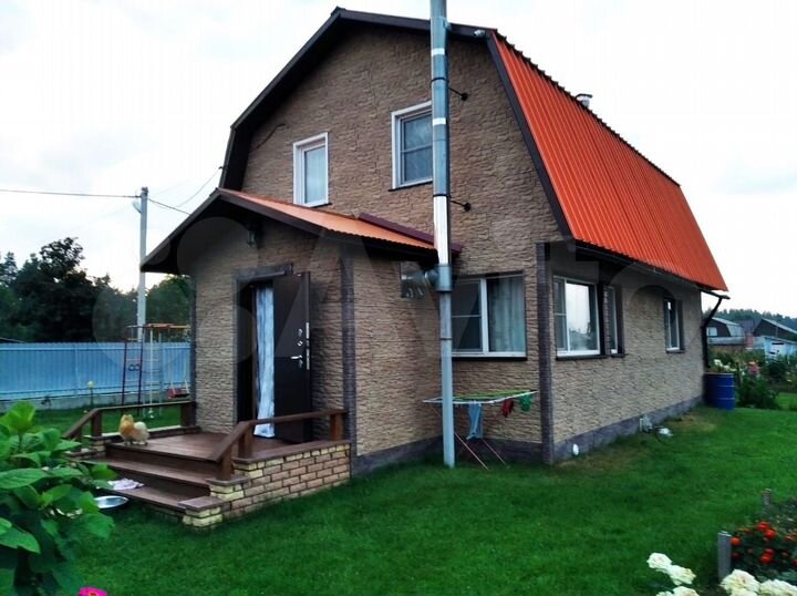 Дом 103 м² на участке 8 сот.