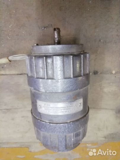 Электродвигатель 220в