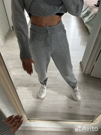 Костюм женский вязаный S 42