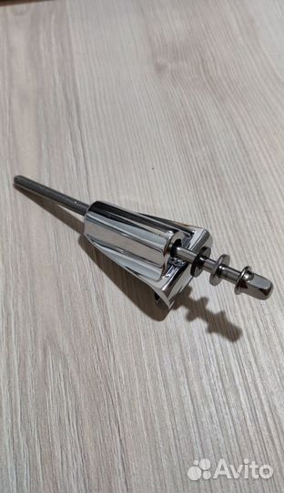 Зажим обода бас-барабана (бочки) с винтом DW