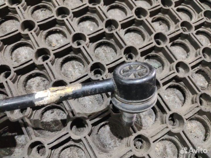 Стойка стабилизатора задняя правая Genesis G70