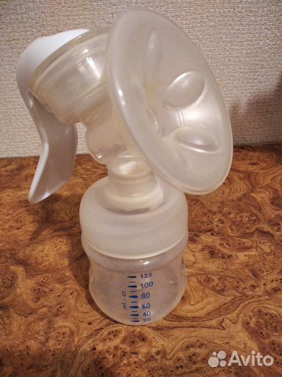 Молокоотсос Avent ручной