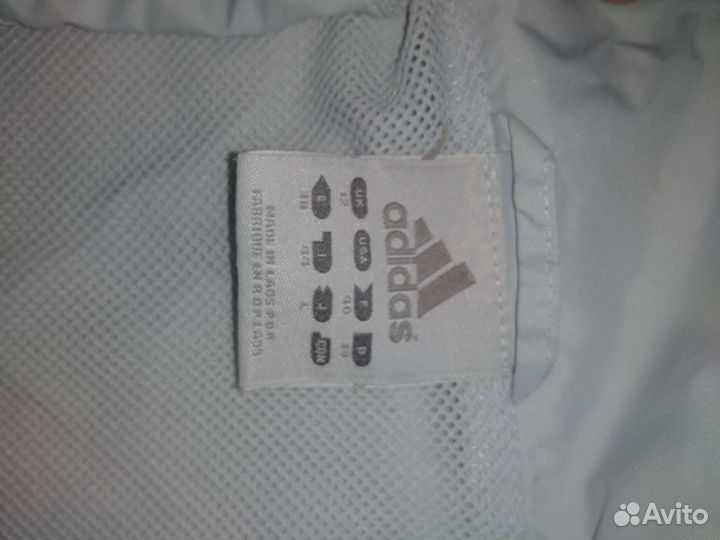 Фирменный спортивный костюм adidas