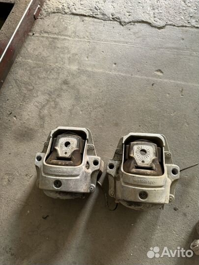 Подушка двигателя Ауди a4