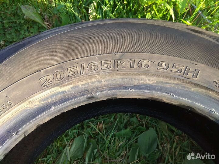 Kumho Solus SA01 KH32 205/65 R16