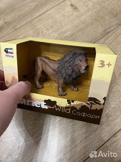 Игрушка Attivio. Новая. Лев