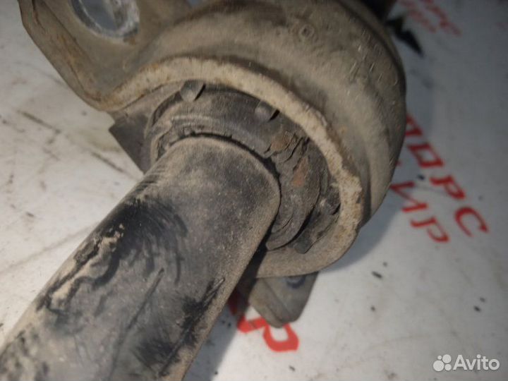 Стабилизатор поперечной устойчивости Volkswagen