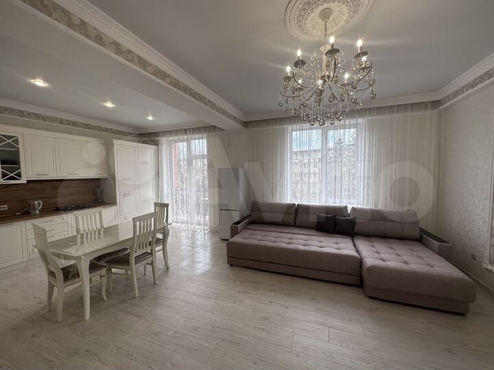 2-к. квартира, 80 м², 2/5 эт.