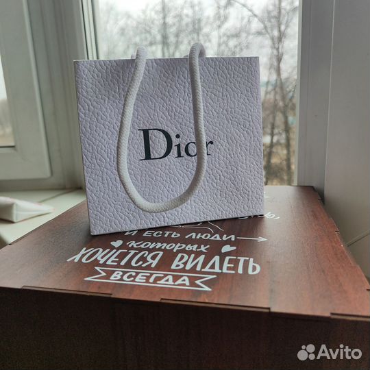 Подарочный пакет dior