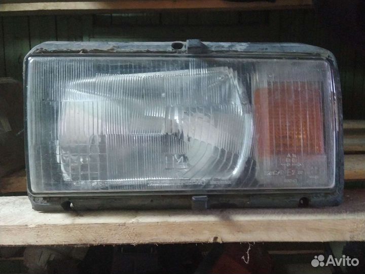 Фара левая ваз 2107