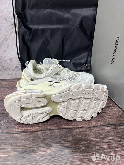 Кроссовки Balenciaga Track 2 белые