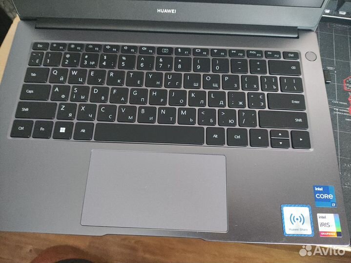 Huawei MateBook 14\ Core i7 1165G7\16 DDR4\512SSD