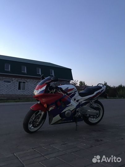 Honda cbr 600 f3