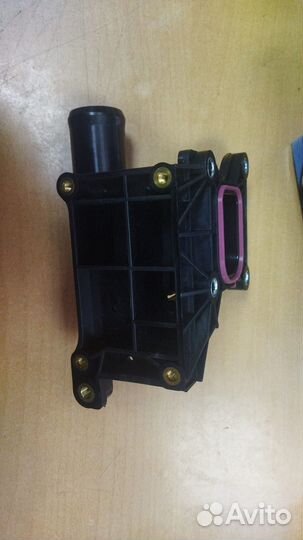 Корпус термостата Ford Focus II 1.8/2.0