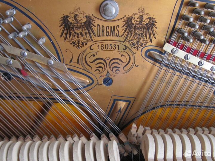 Немецкое антикварное пианино