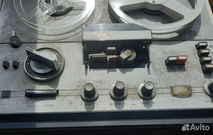 Магнитофон астра 207