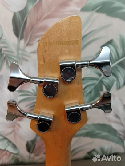 Бас гитара aria pro 2