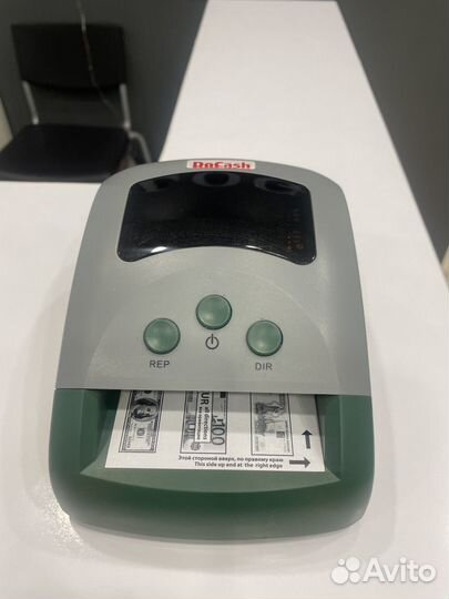 Детектор банкнот DoCash