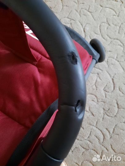 Детская прогулочная коляска