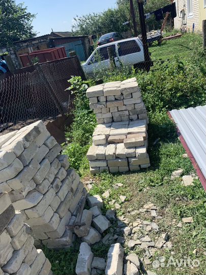 Кирпич огнеупорный бу