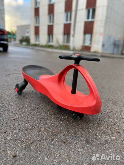 Машинка каталка бибикар