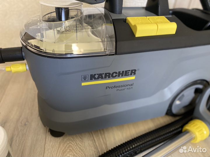 Пылесос для химчистки в aрeндy Karcher Puzzi 10/1
